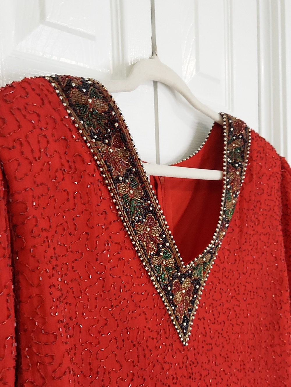 Laurence Kazar Top, Size 2X, Red 100% Silk, Beaded Holiday Party - Picture 6 of 12